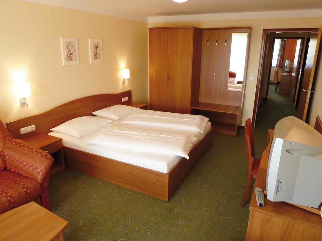 Hotel Angerer-Hof Δωμάτιο φωτογραφία